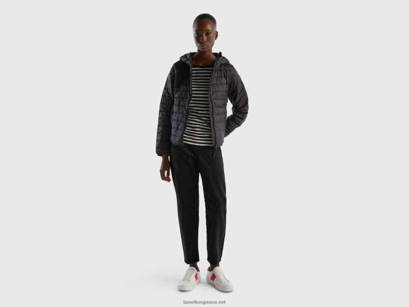 Πουφερ μπουφάν με ανακυκλωμένη βάτα J8TLD258 Benetton γυναίκες μαύρος