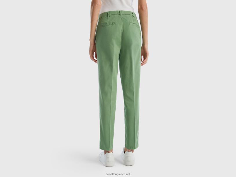 πράσινα βαμβακερά σινιόν με λεπτή εφαρμογή J8TLD596 Benetton γυναίκες πράσινος