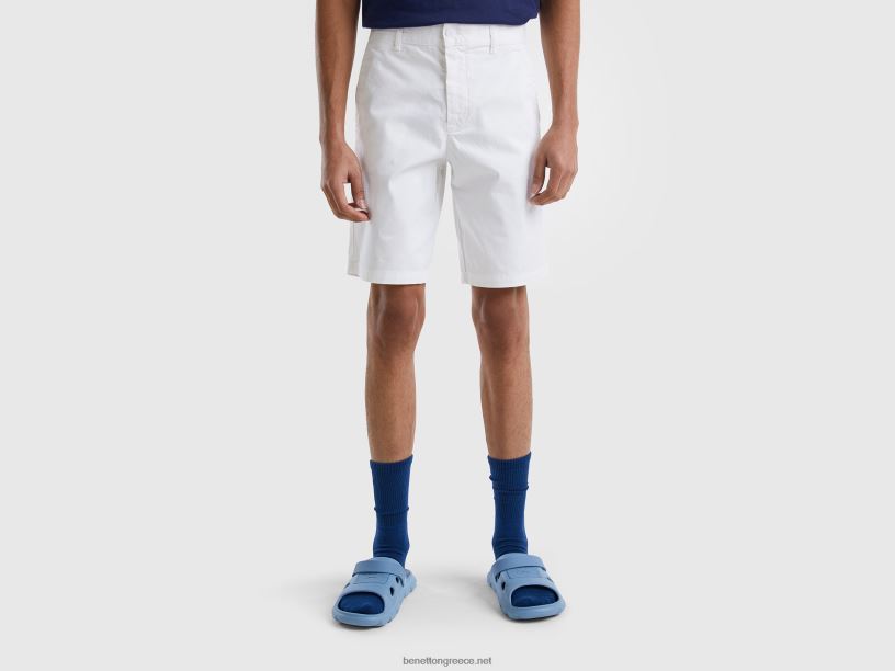 βερμούδες chino από ελαστικό βαμβάκι J8TLD4661 Benetton γυναίκες άσπρο