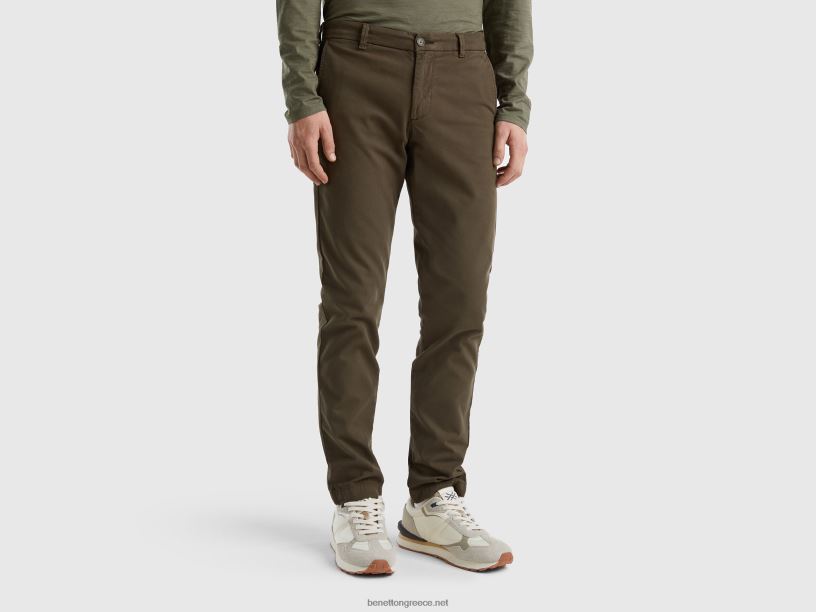 slim fit chinos από ελαστικό βαμβάκι J8TLD1446 Benetton γυναίκες στρατιωτικό πράσινο