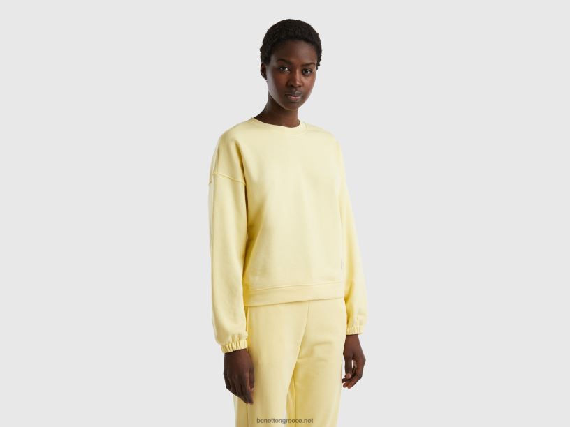φούτερ με λαιμόκοψη σε βαμβακερό μείγμα J8TLD4206 Benetton γυναίκες κίτρινος