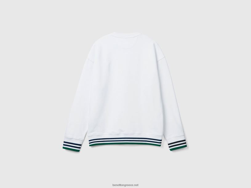 φούτερ με λαιμόκοψη από καθαρό βαμβάκι J8TLD4504 Benetton άνδρες άσπρο