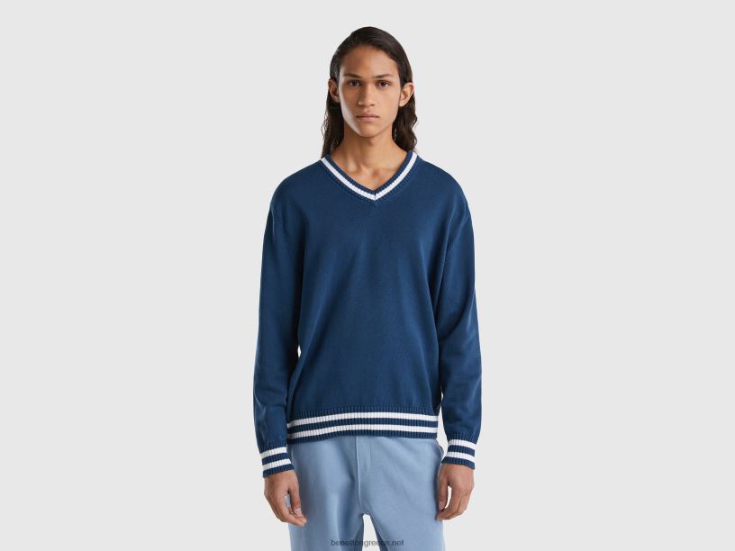 Πουλόβερ με λαιμόκοψη 100% βαμβάκι J8TLD4396 Benetton άνδρες μπλε της αεροπορίας