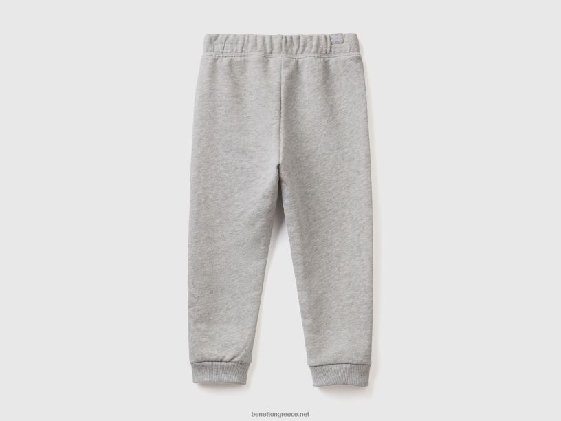 ιδρώτα τζόγκερ από οργανικό βαμβάκι J8TLD2330 Benetton παιδιά ανοιχτό γκρι