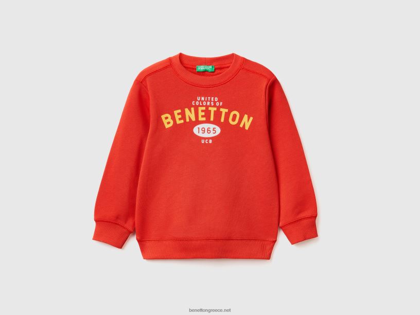 φούτερ από 100% οργανικό βαμβάκι J8TLD5131 Benetton παιδιά το κόκκινο