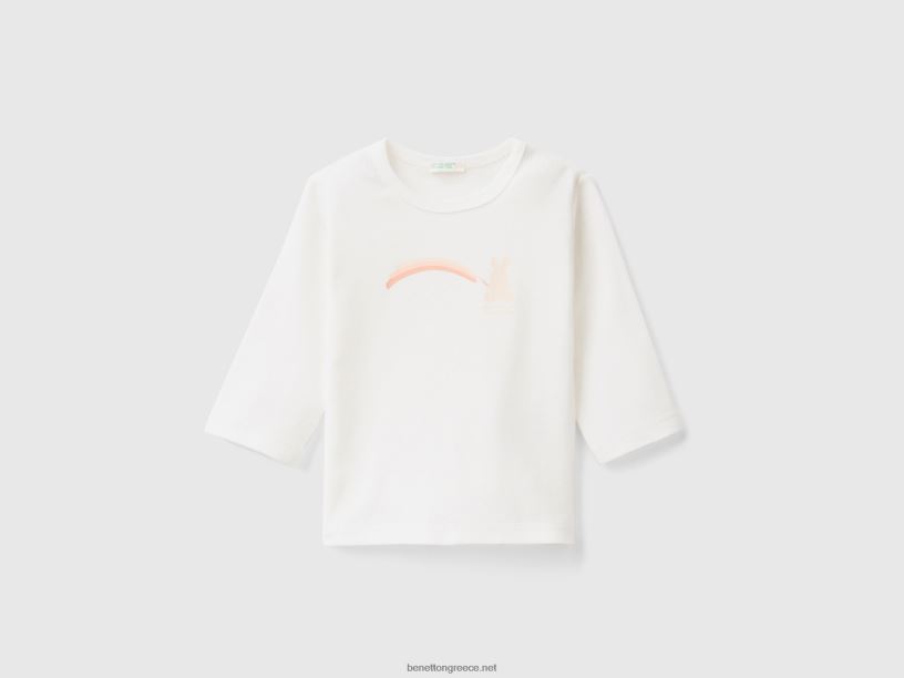 μακρυμάνικο μπλουζάκι από 100% οργανικό βαμβάκι J8TLD3157 Benetton παιδιά κρεμώδες λευκό